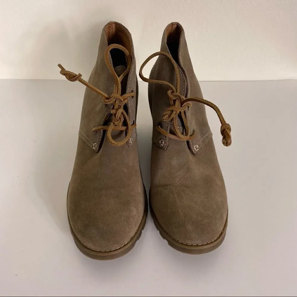 Sperry Top-Sider Tan Leather Lace‎ Up Wedge Booties size 9.5